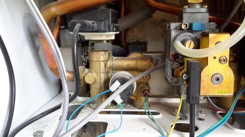 diverter valve on baxi 28he a