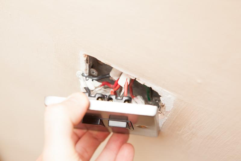 Need Help with the Wiring of Hallway & Landing Lights DIYnot Forums