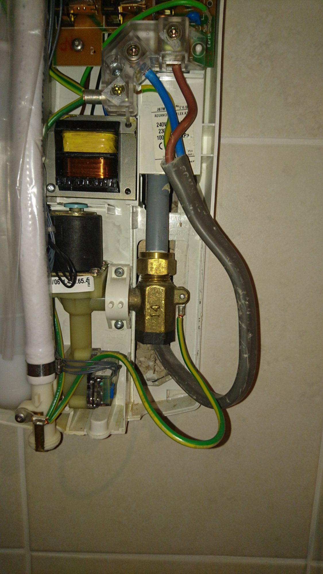 Electric shower inlet fitting | DIYnot Forums wiring diagram for electric water heater 