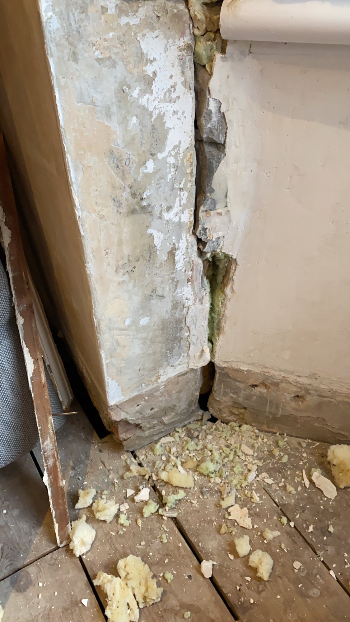 E02291C1-CA61-4BD6-B7C8-3F239AE08E7C