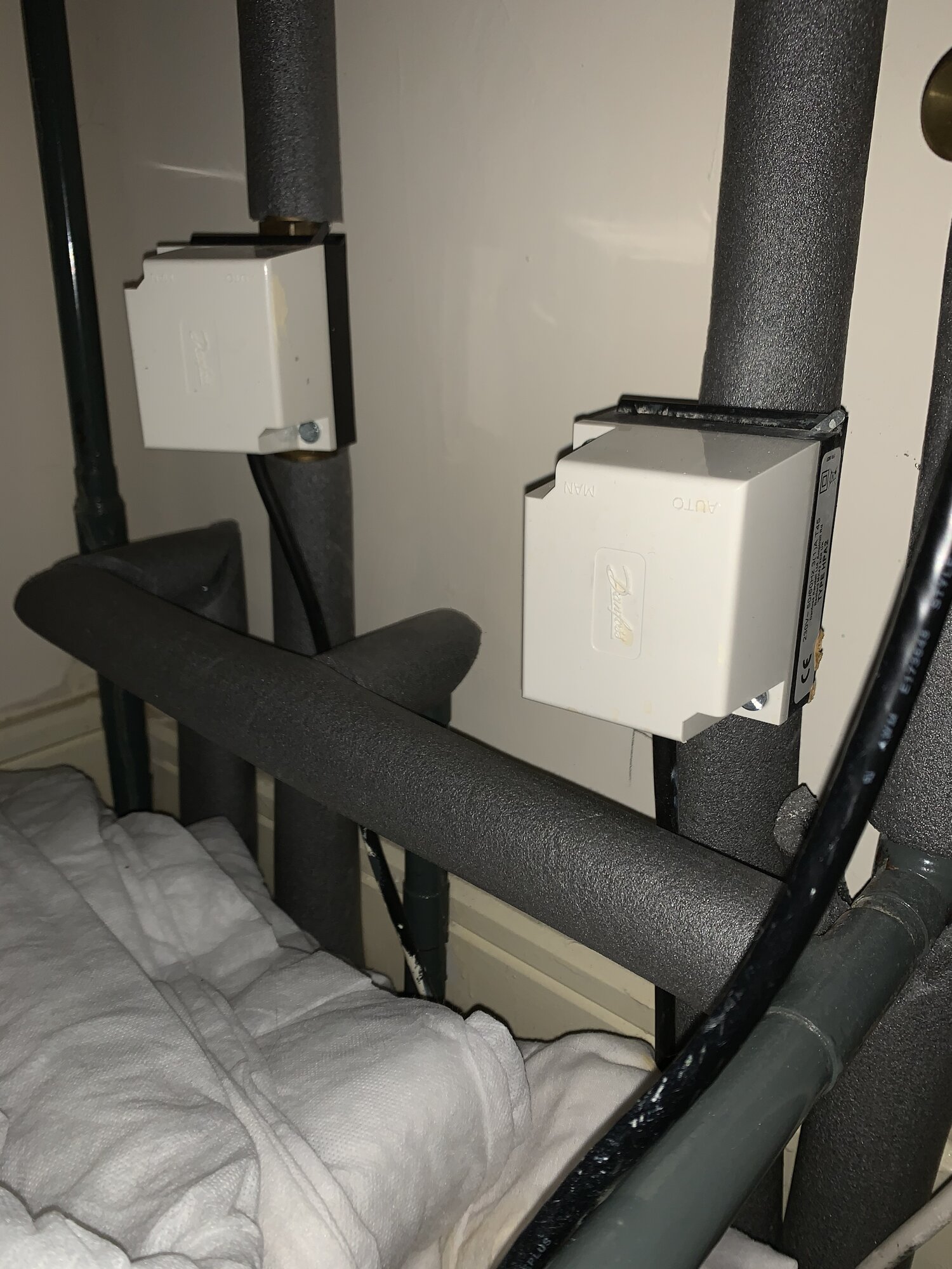 E323B449-DFE4-4678-85B0-27D8DBCF181C