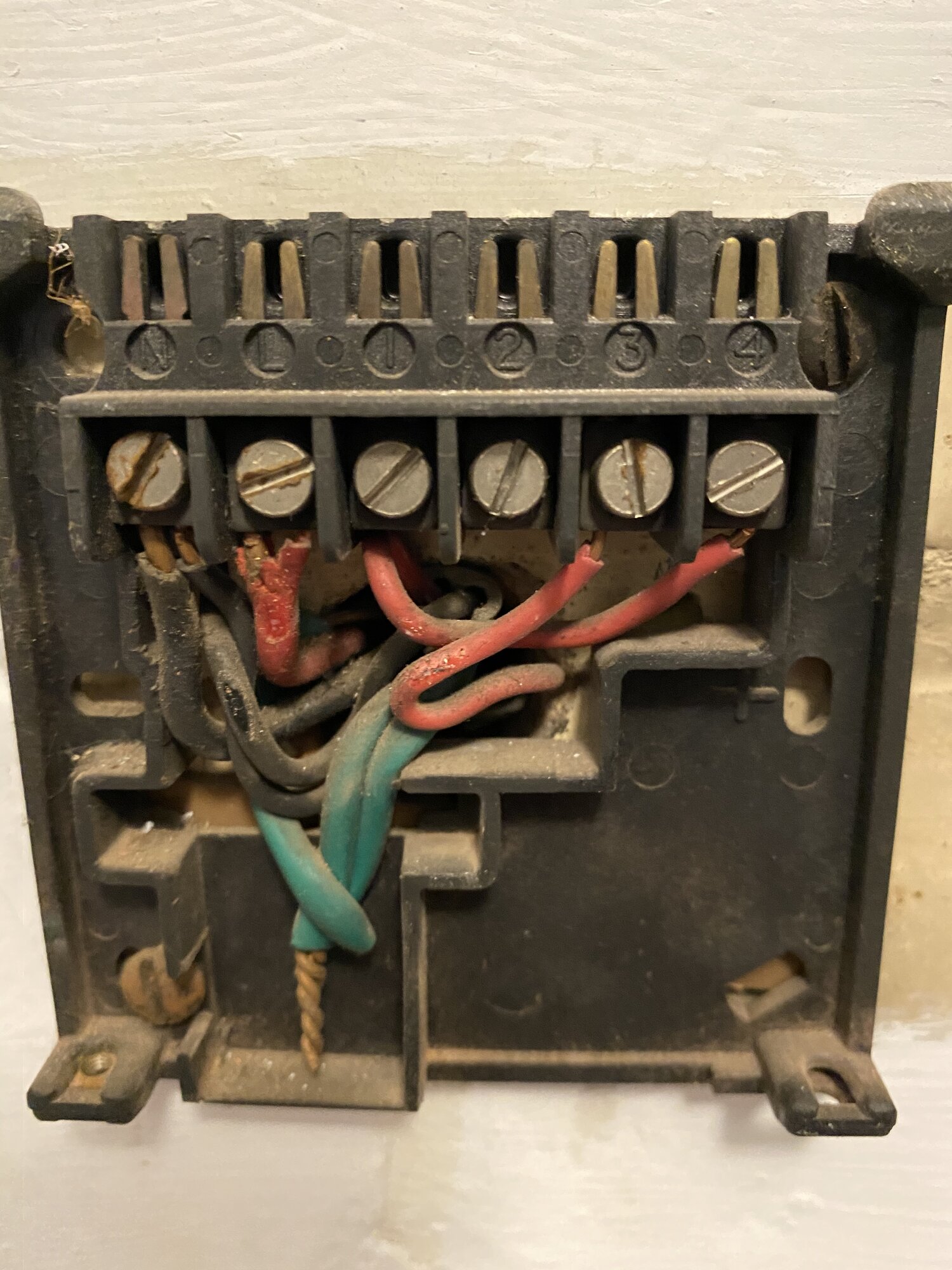 E5D5C7B8-7CAB-4DA1-8626-5C745EA2E070