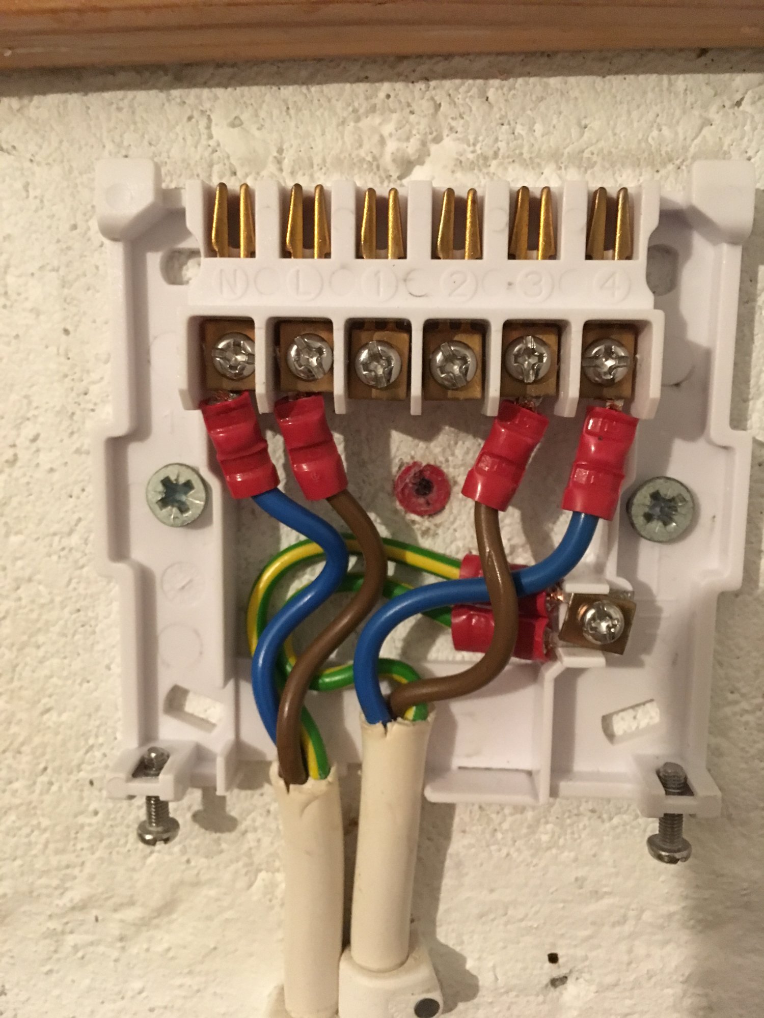 E6B0514B-C950-4449-8226-1985351DF1C0