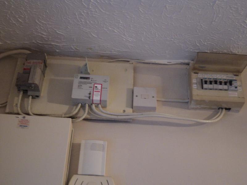 electrics and fuse box