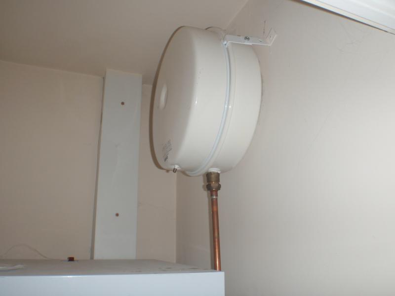 varem expansion vessel replacement DIYnot Forums