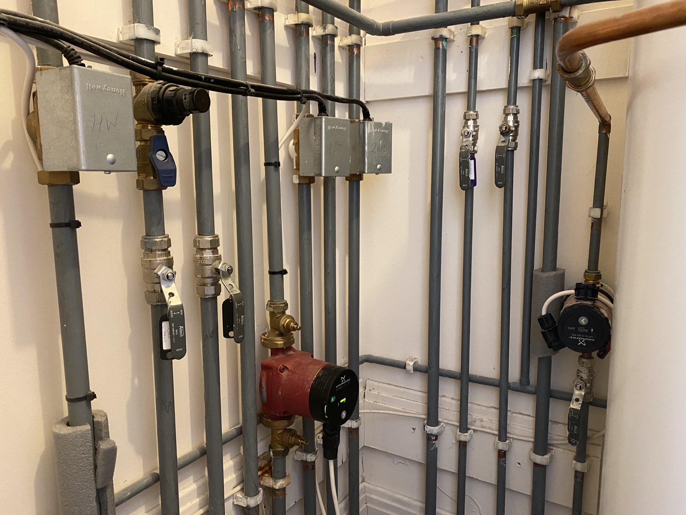 F2B88D3A-CC8A-44E8-AB73-D48BD6F94074