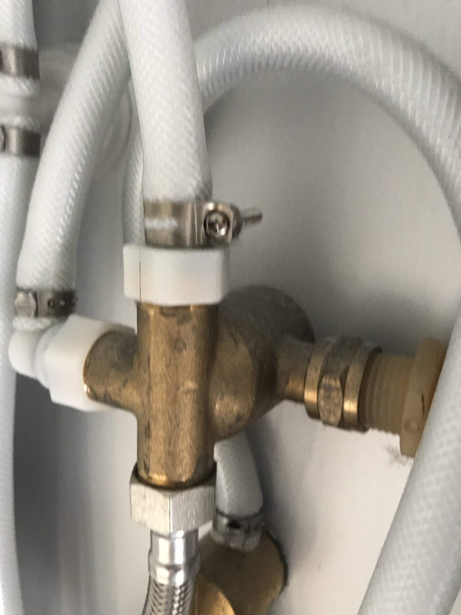 F3E92B75-2BFF-4ED0-A763-B17F3CD7F9B9