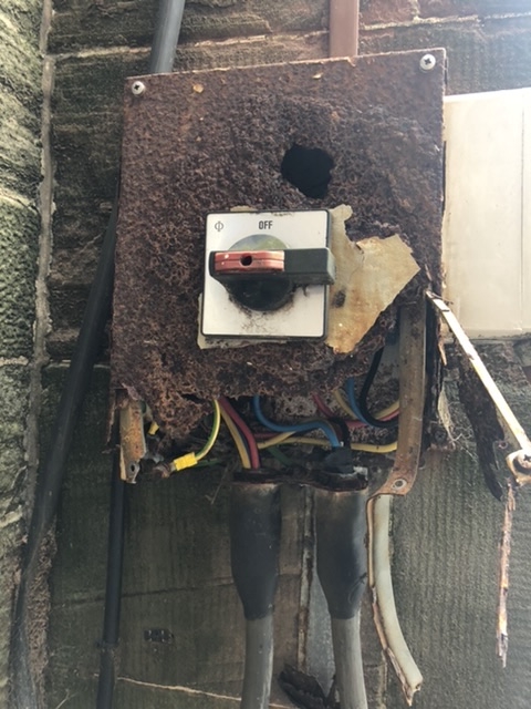 F63FF8AE-ADAB-49ED-AB5F-EFA24F7F74BB