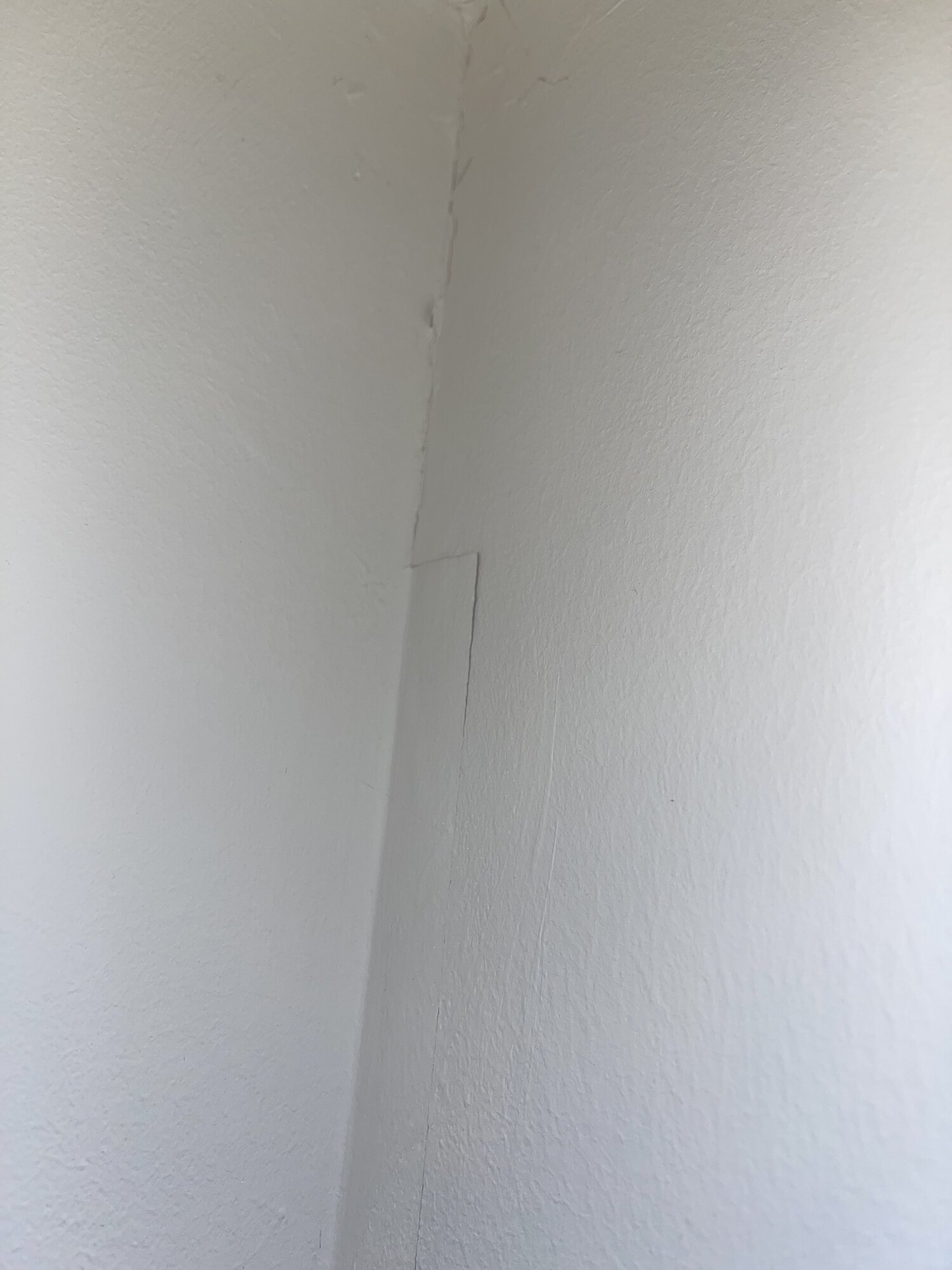 F86DC617-918B-4307-99E9-449F4219E7DF