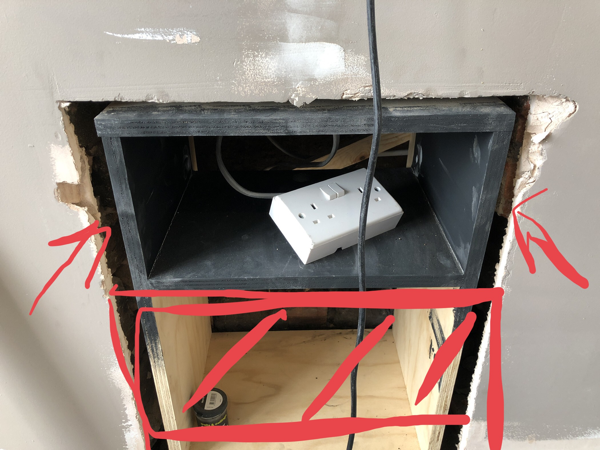 F885EC8D-918D-47B5-8811-15B38B113156