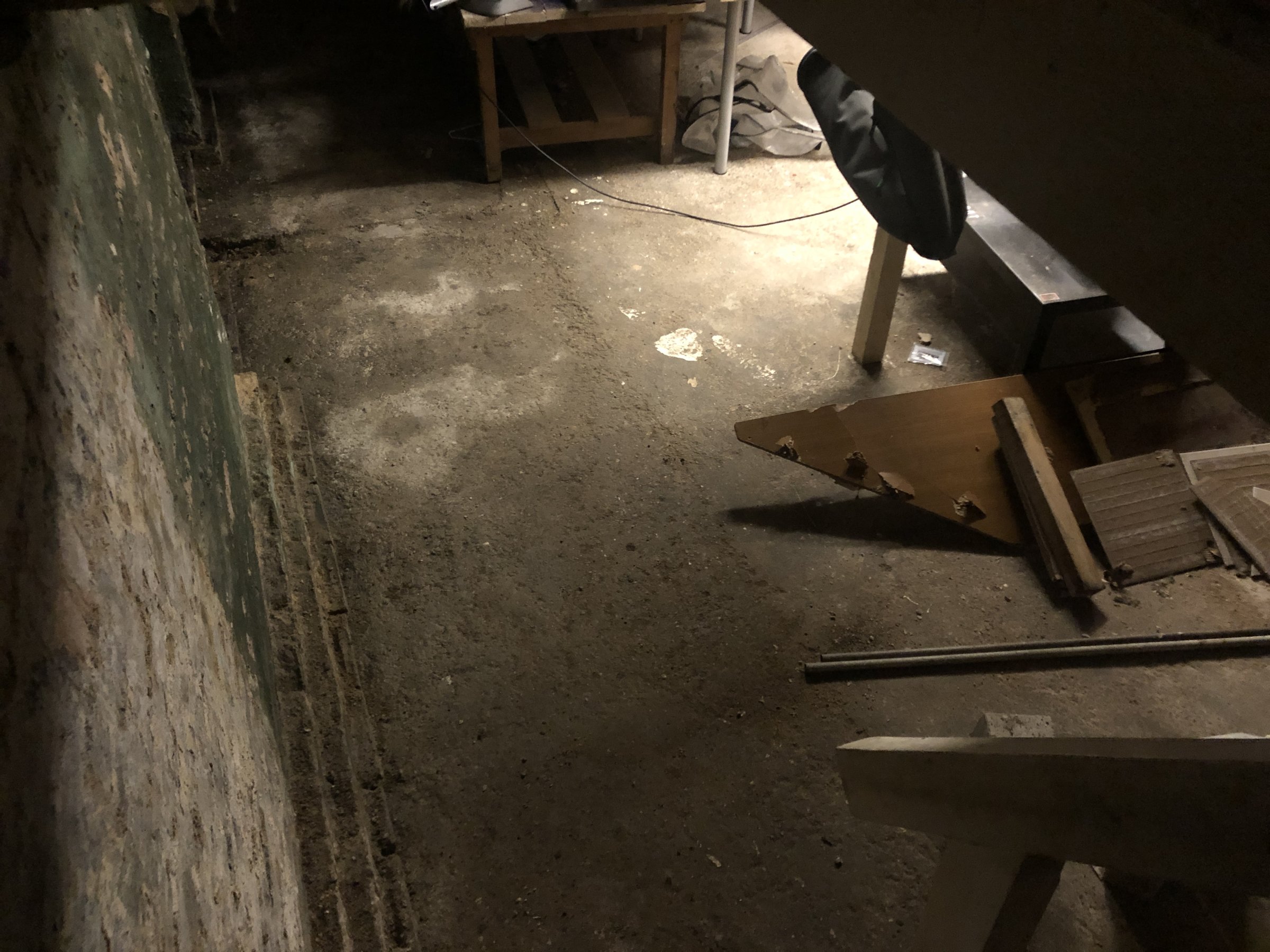 F8BEFD9D-12BD-43E8-9A74-01912B49DE38