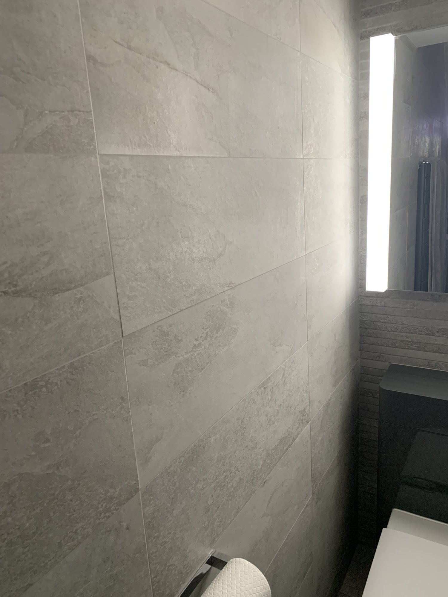 FC2E7C98-00FA-490D-A423-6CCF6F020897