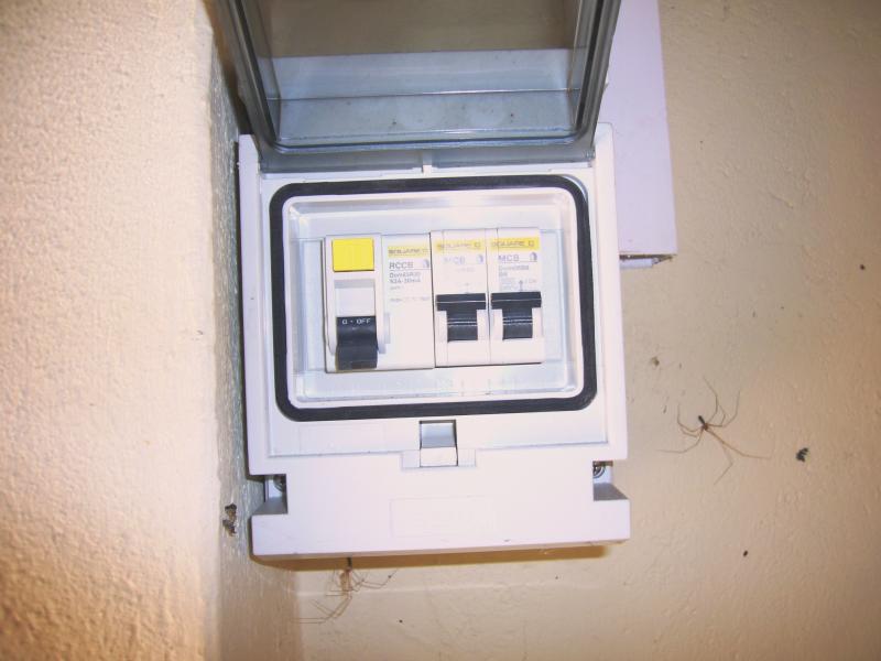 garage consumer unit