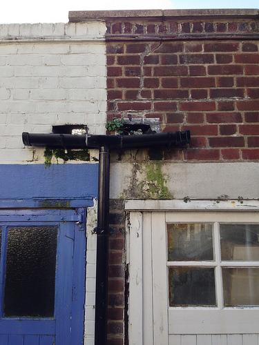 Gutter exit and Downpipe