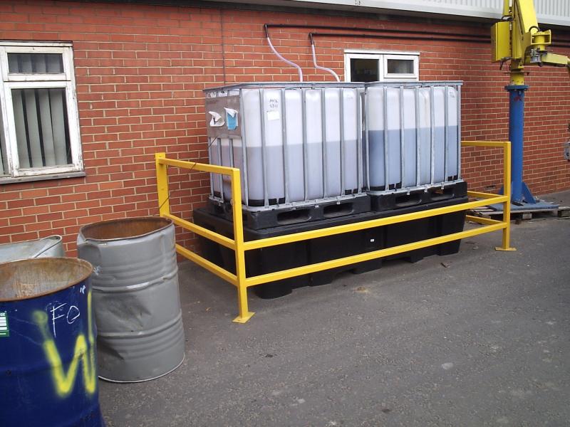 handrail round  ibc tanks