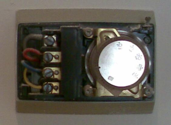 Honeywell T6060 interior