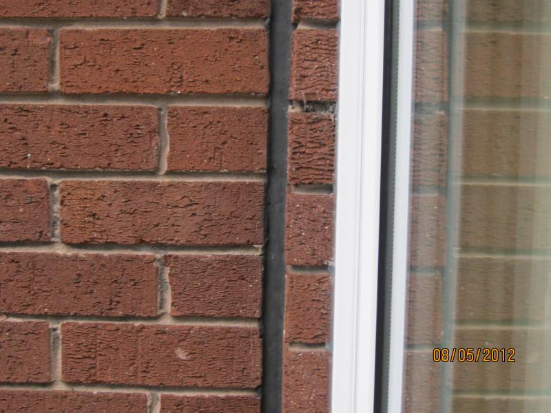 i dont think it is tied in but knot to sure what t