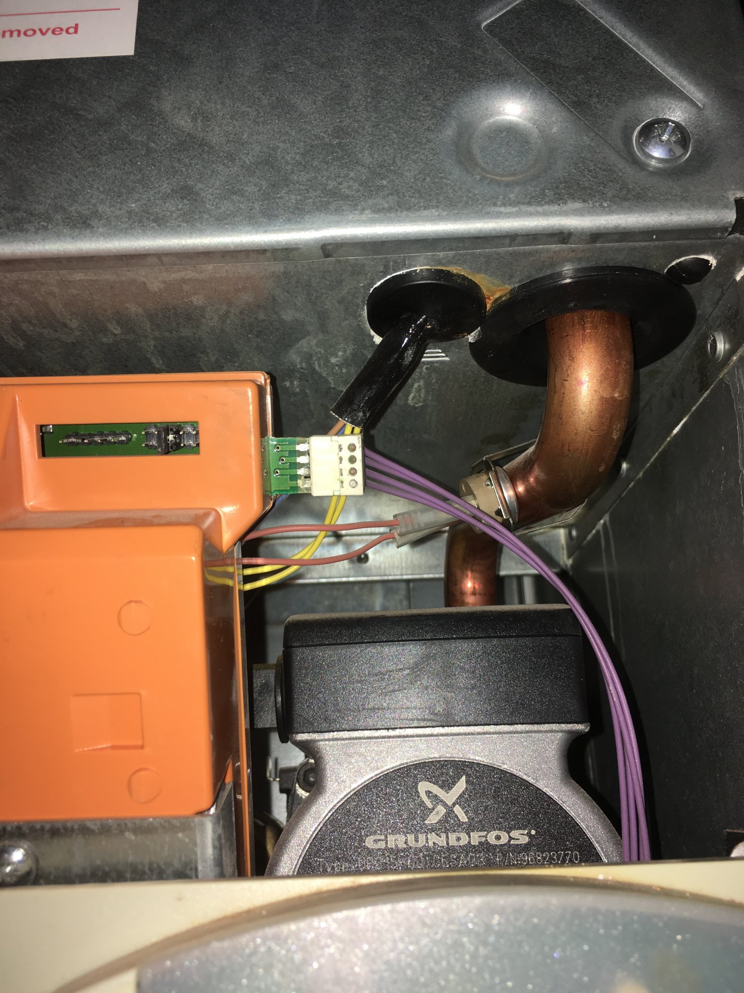 Ideal Isar HE24 water leak 1