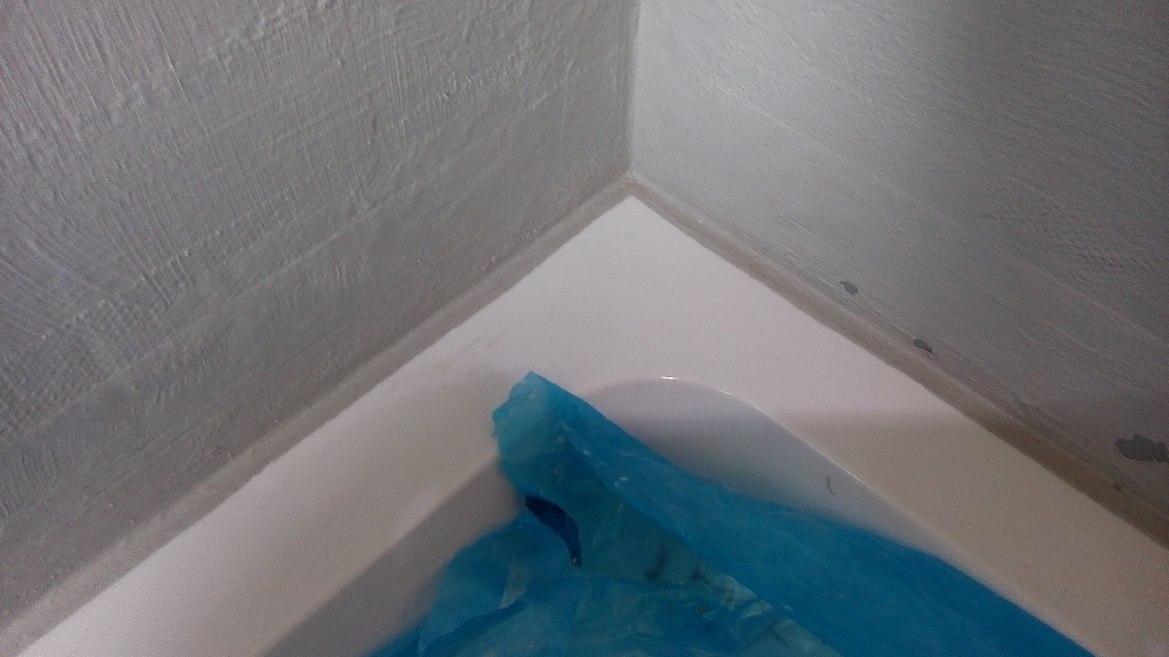 Fitting the tape for a Shower Waterproofing Kit DIYnot Forums