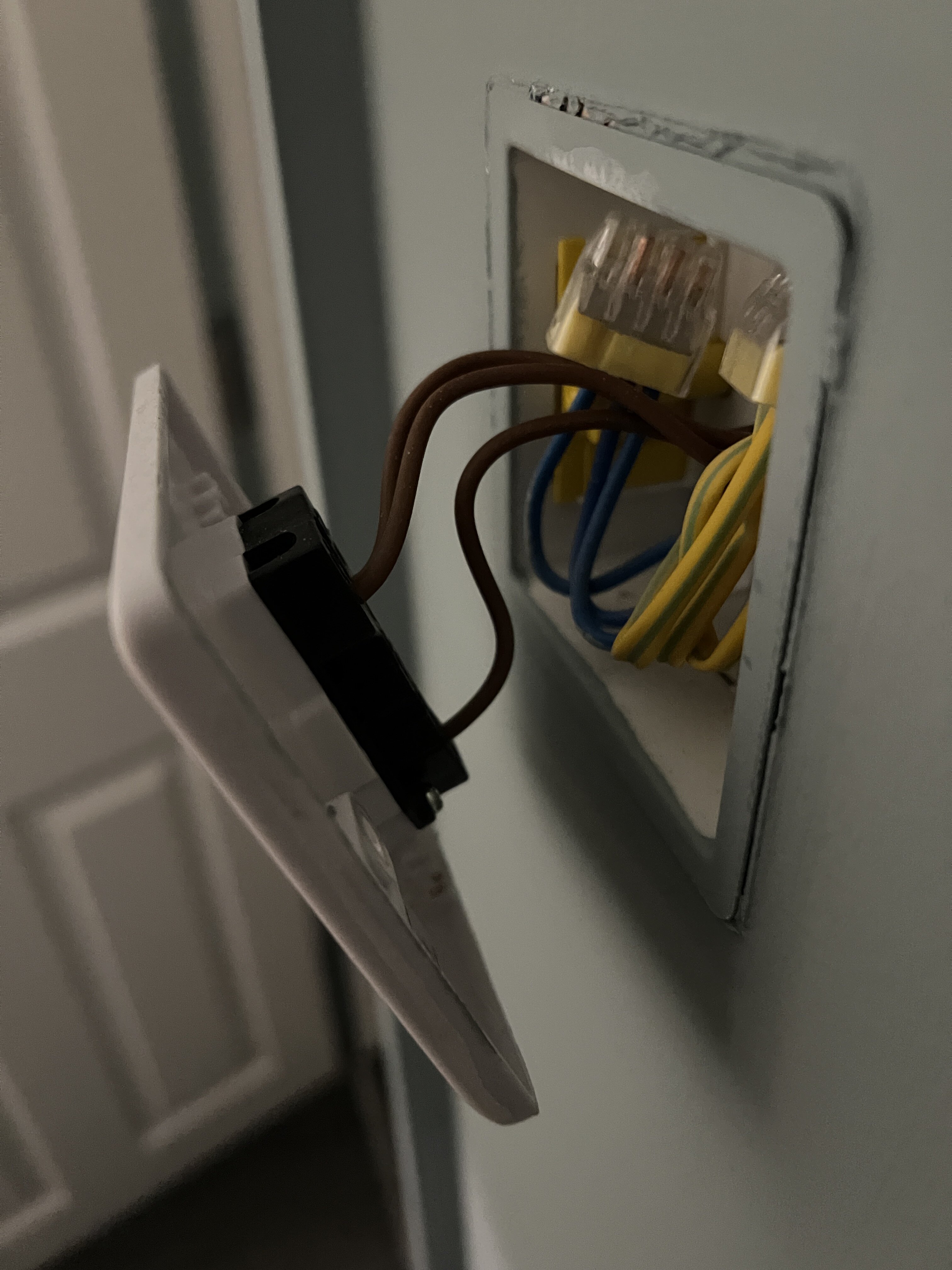 Rewiring and Earthing Dimmer Switch DIYnot Forums