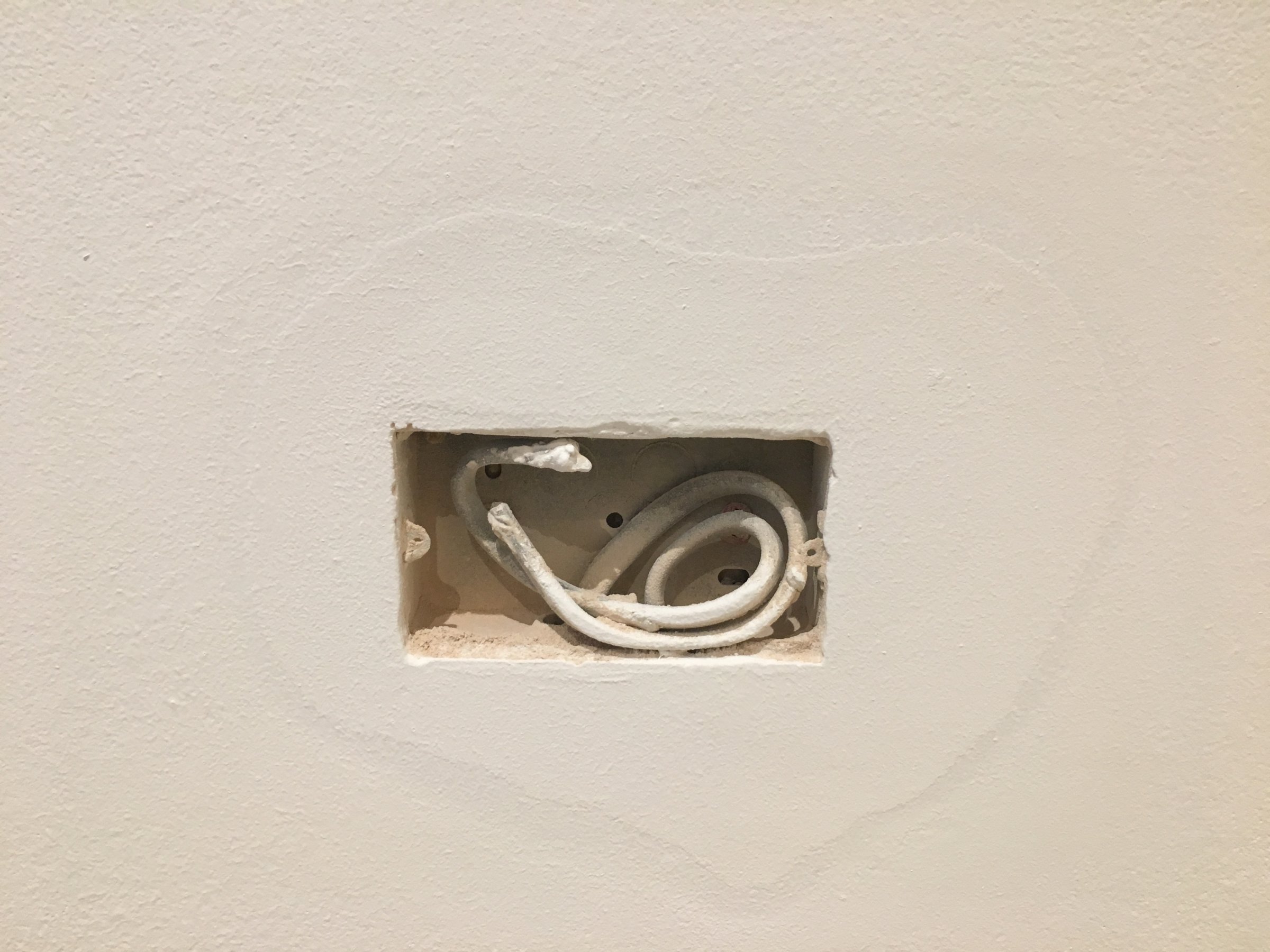 Paint over plaster patch how to blend? DIYnot Forums