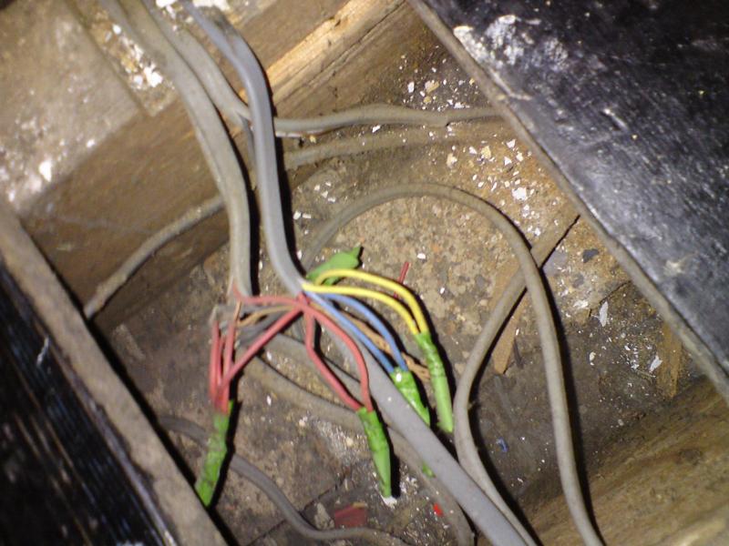 junction boxes not needed