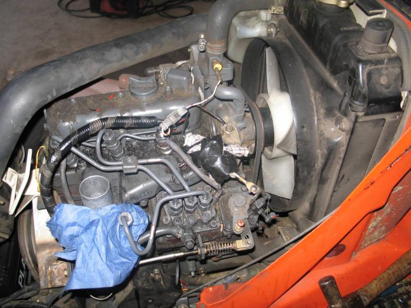 Injectors on a Kubota 3 cylinder engine. DIYnot Forums