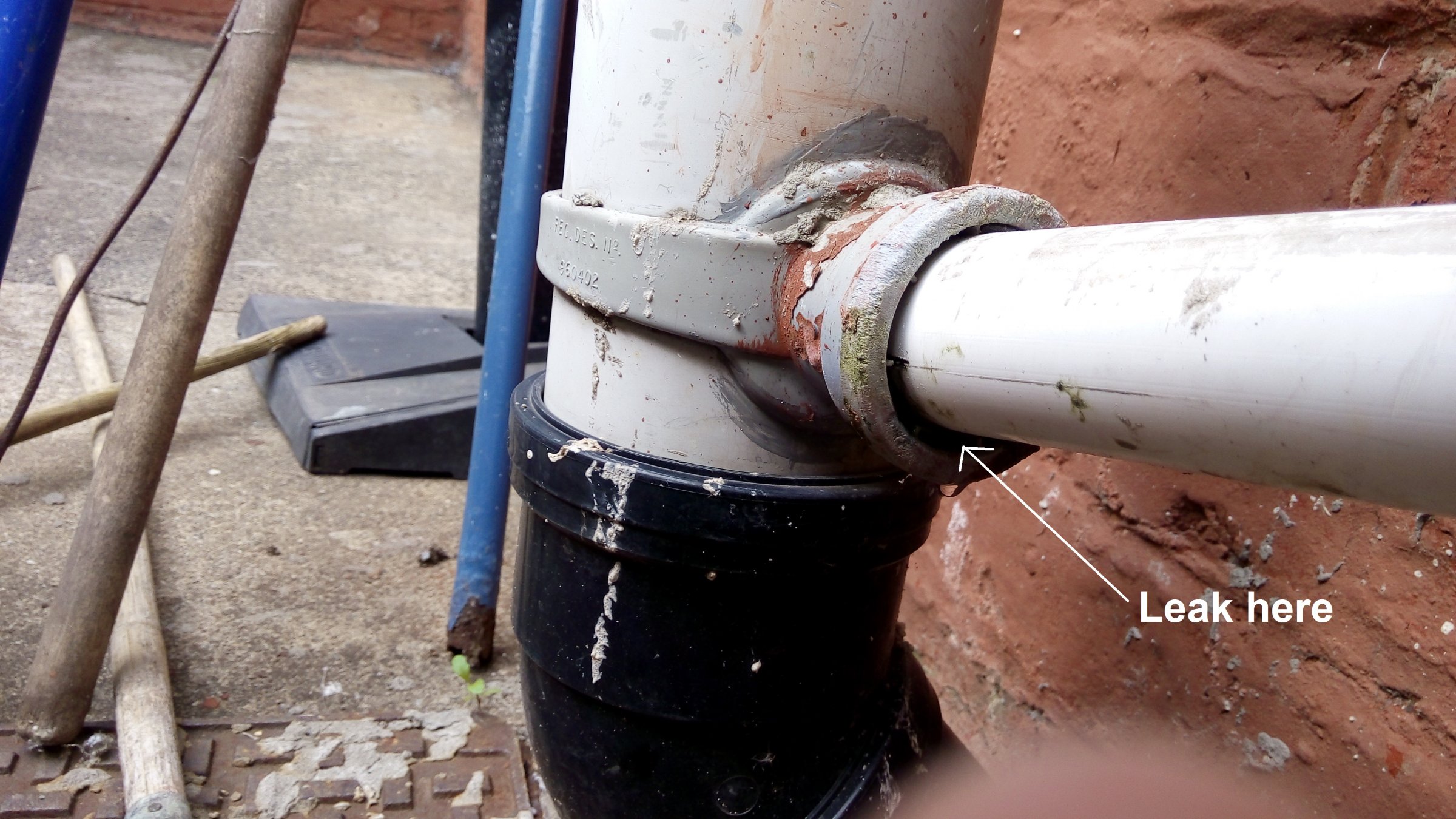 Bodging an old leaking push fit waste into soil pipe boss DIYnot Forums