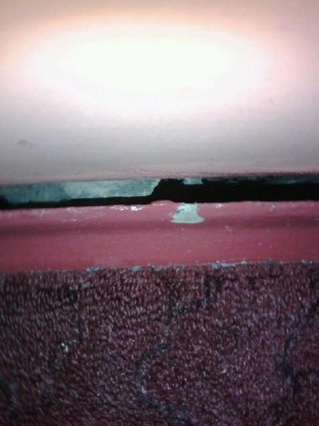 LEFT HAND SIDE SKIRTING BOARD AWAY FROM WALL