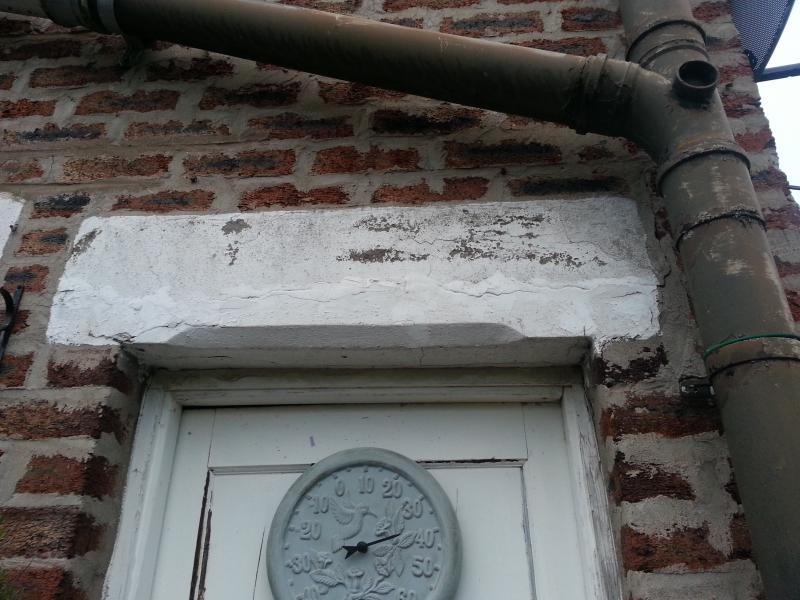 Lintel above external loo