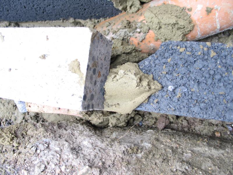 Lintel over brick and block