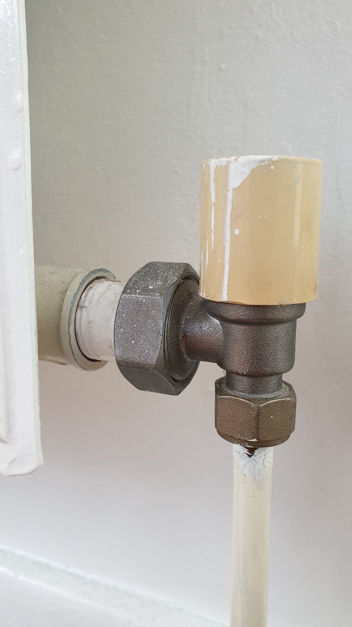 Lockshield on 10mm pipe