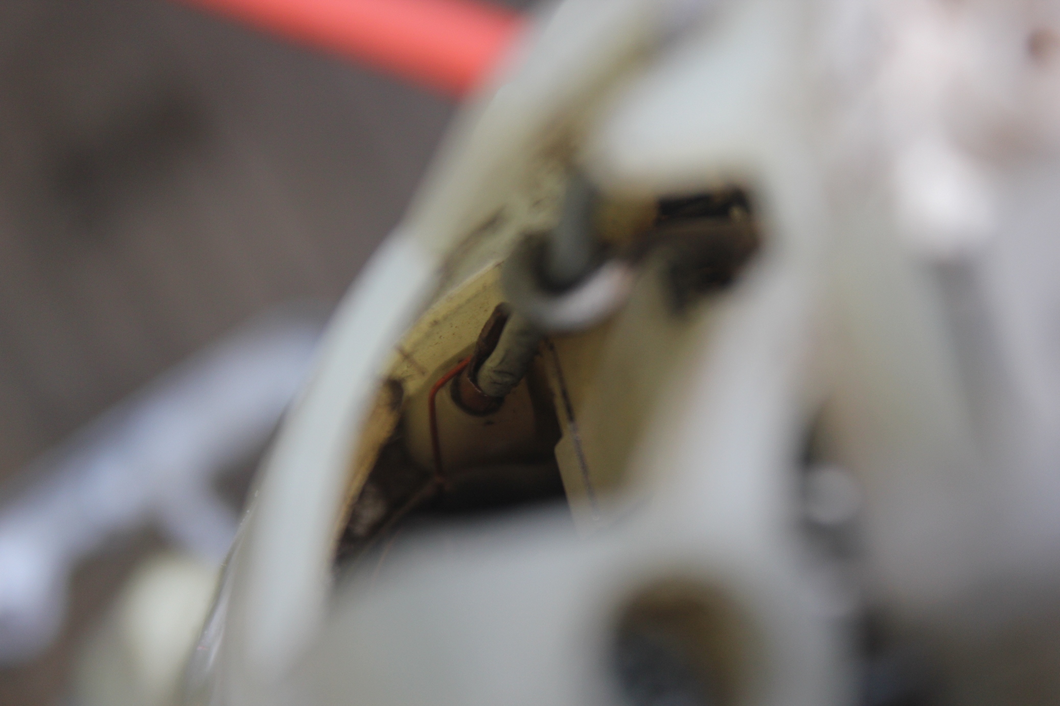 Loose friction fit to motor wingdings 2