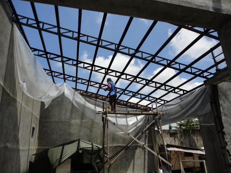 My garage roof going on.