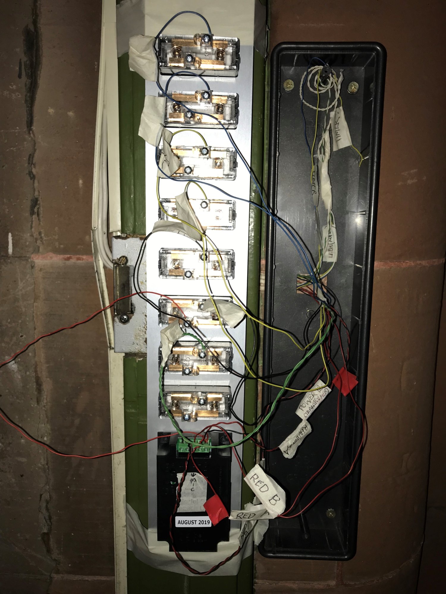 New-Bell-SPA08-fitted-labled-full-view