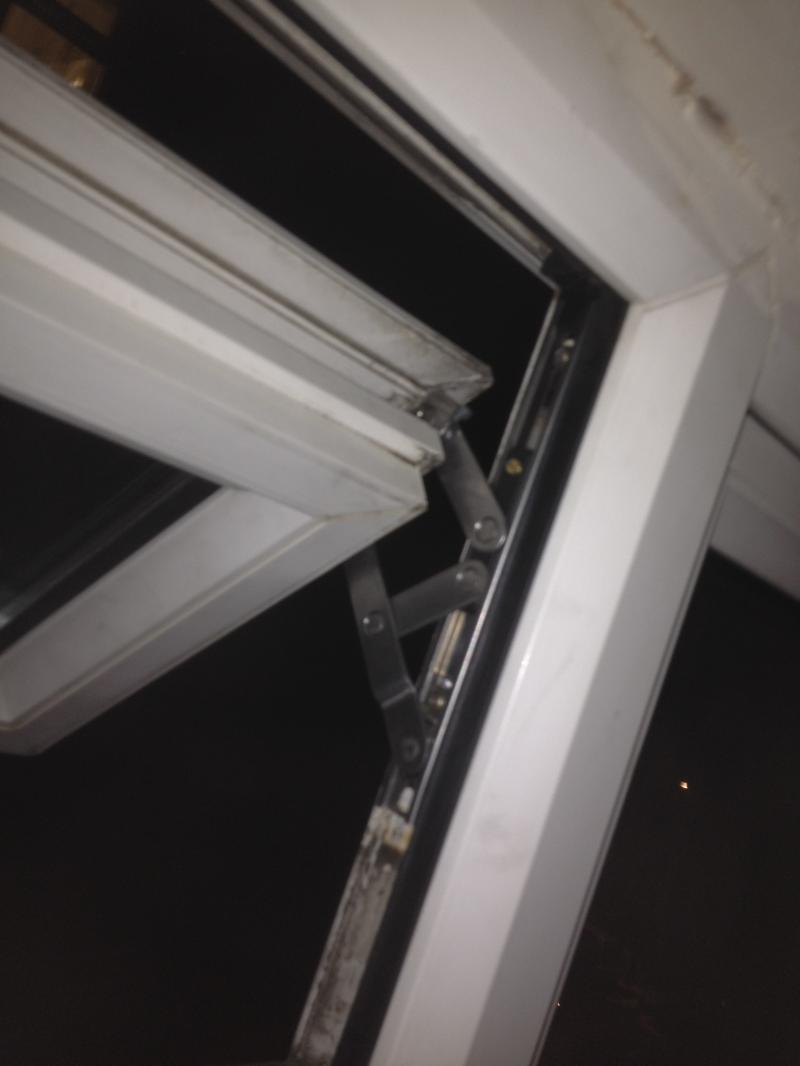 New Hinges Installed on Right Side