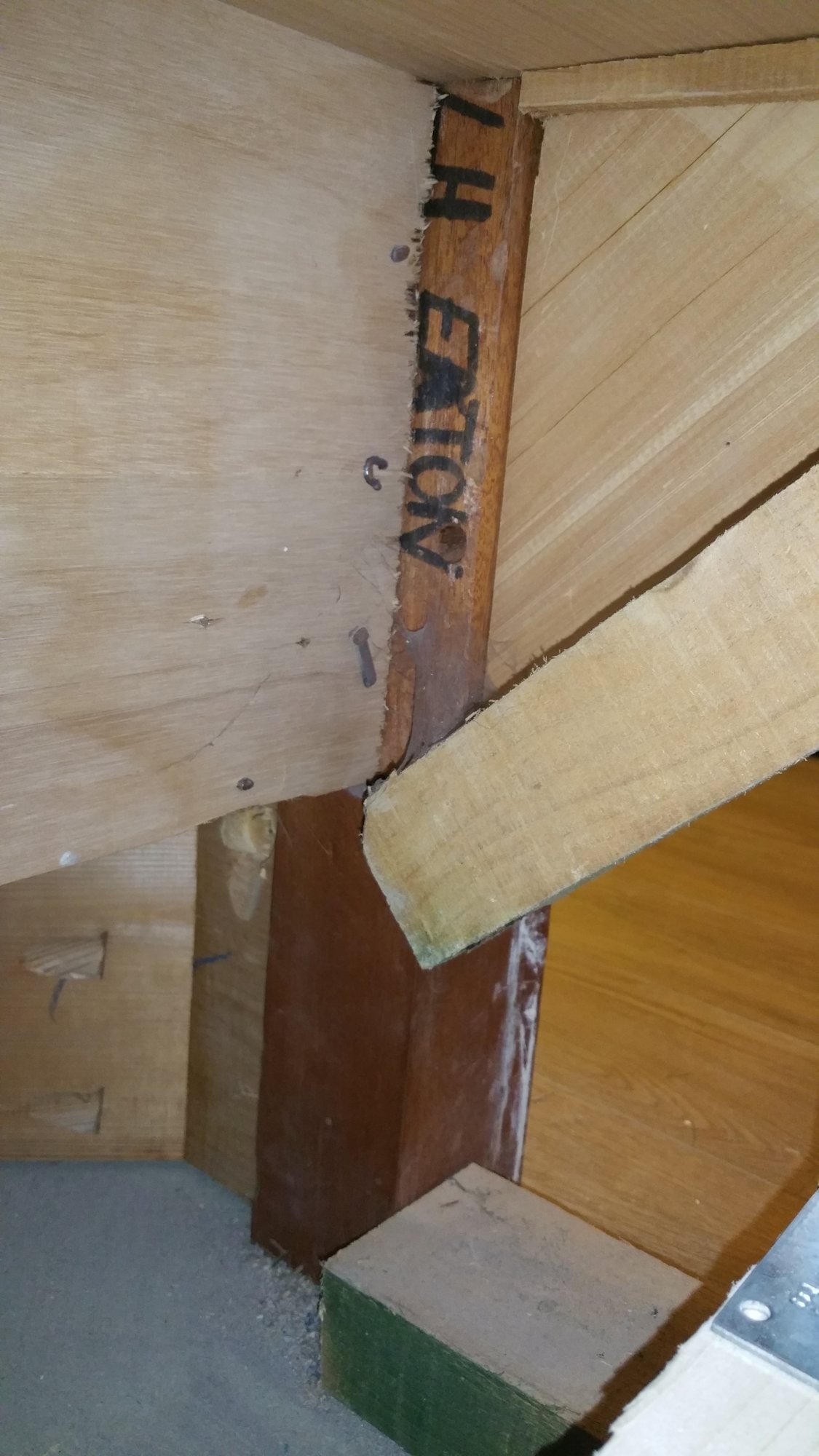 Newel Base (lower) inside