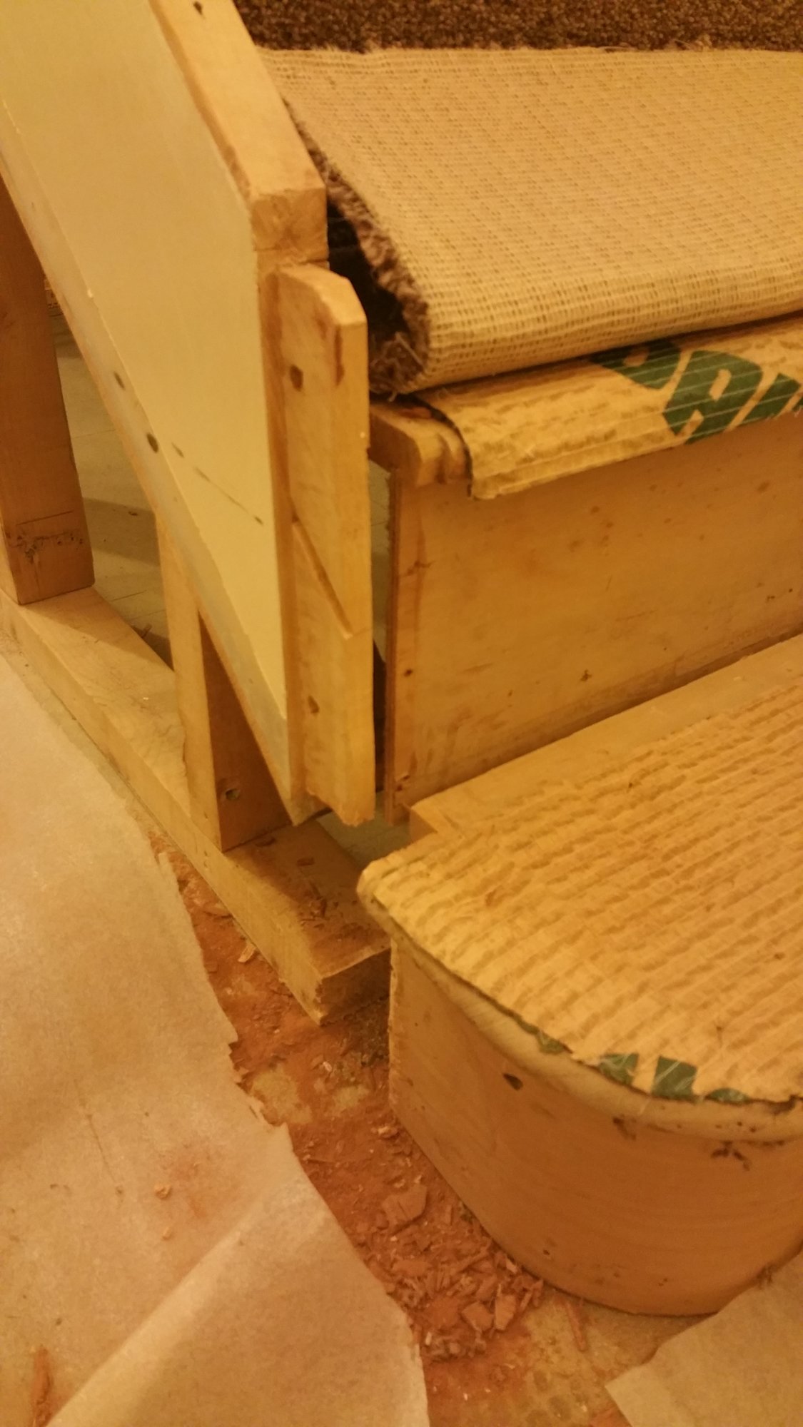 Newel Base off