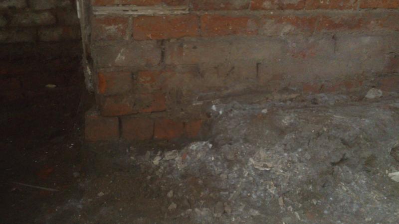 Rear room internal shallow footing