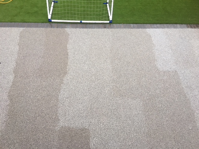 Resin bound Patio Stripes-1