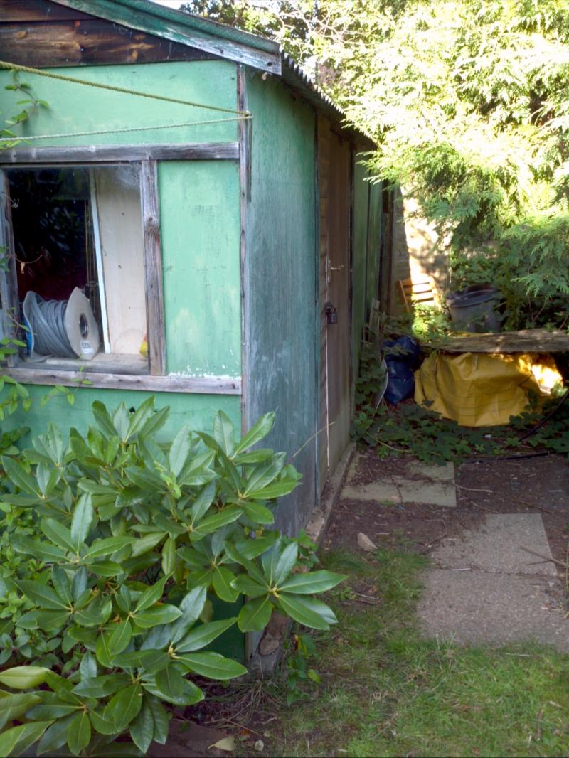 Right side of existing Garage