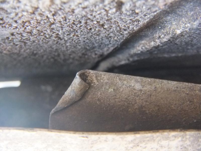 Roof sheet bent corner