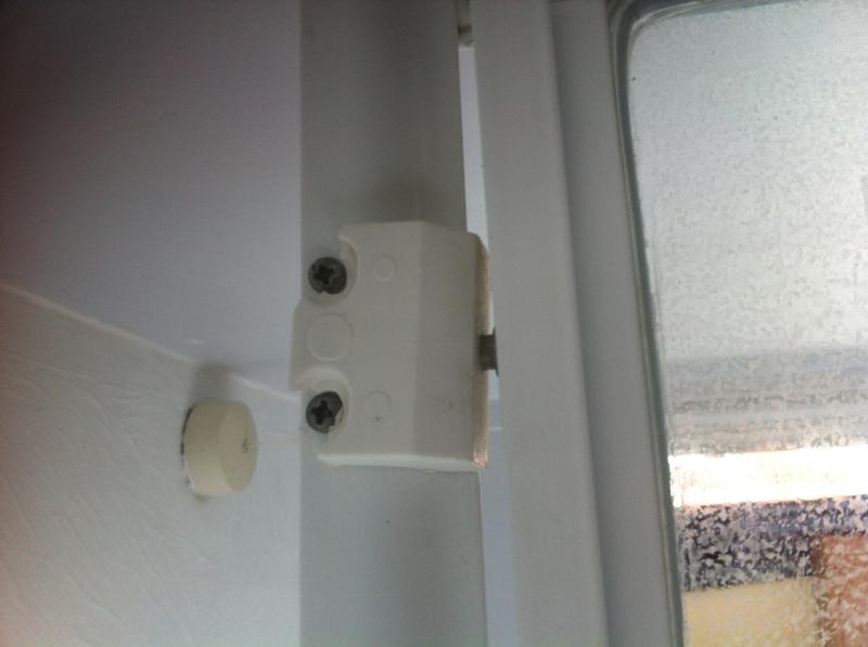 shower hinge broken!