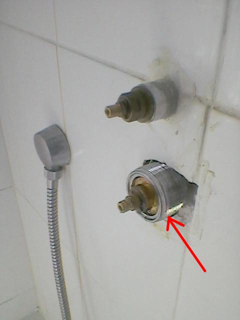 shower valve.jpg