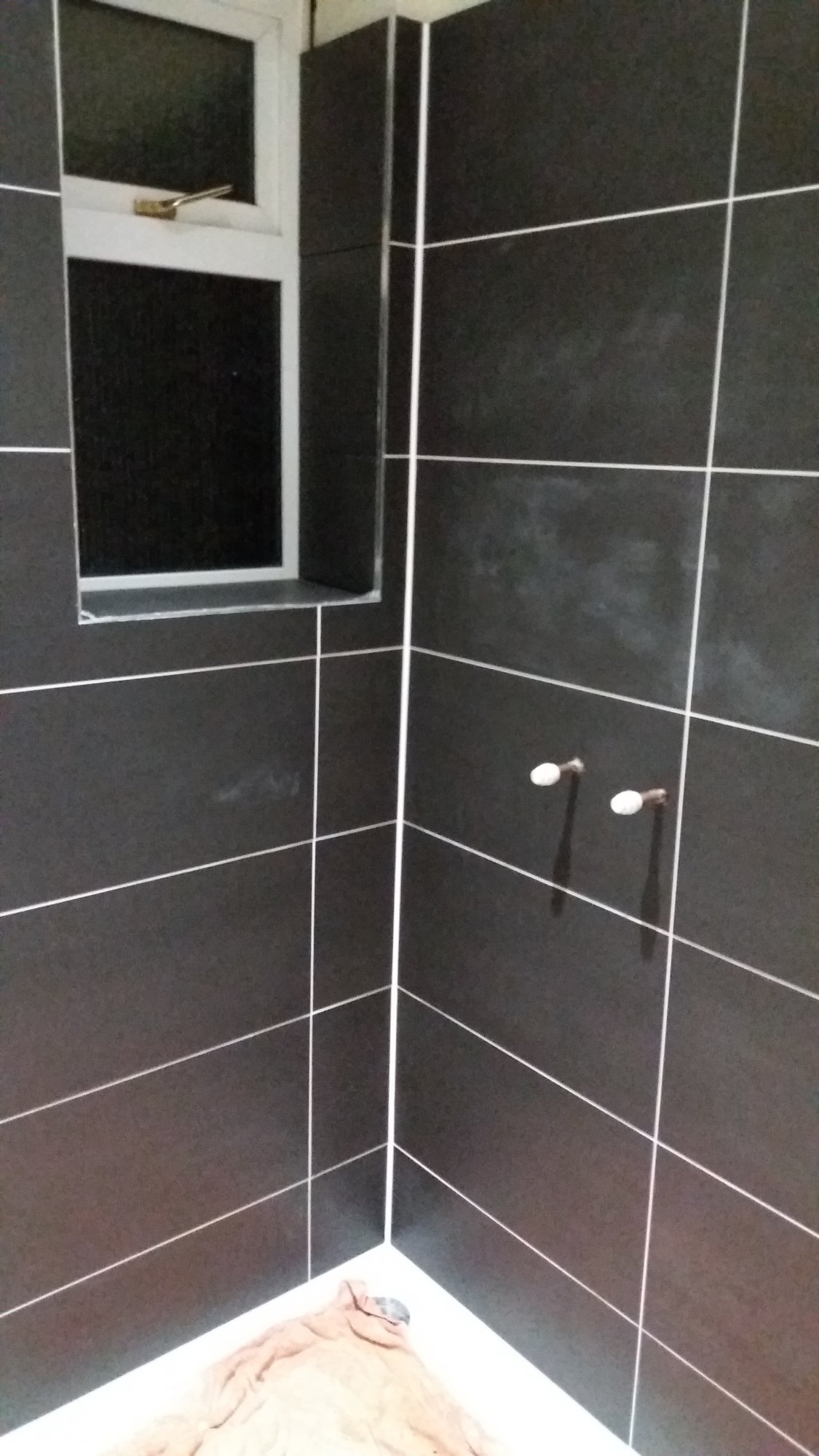 7mm gap in shower corner, silicone or grout then silicone over
