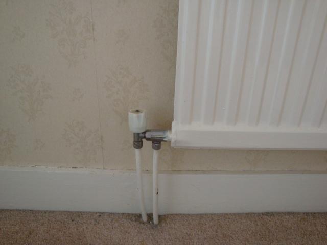 Small bore F&R to same end