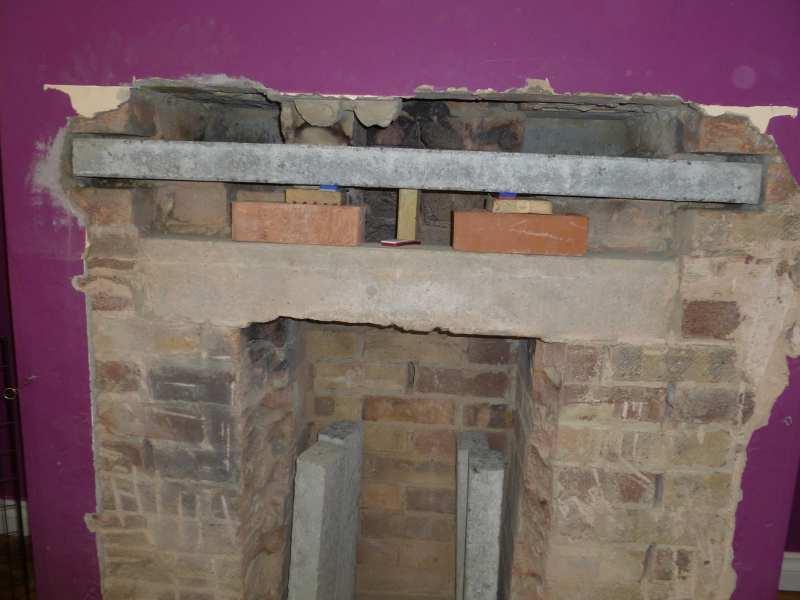 The new and old lintels.