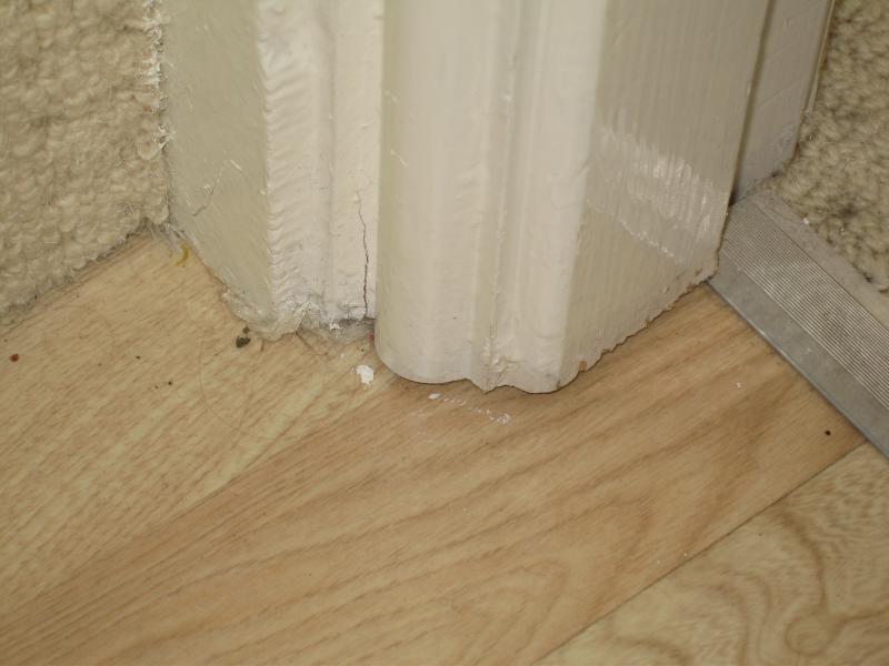 Cutting Solid Wood Flooring Diynot Forums, How To Cut Laminate Floor Around Toilet