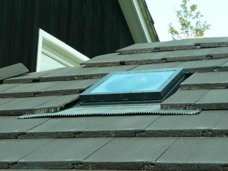 Does this Velux sun tunnel look right to you??? DIYnot Forums