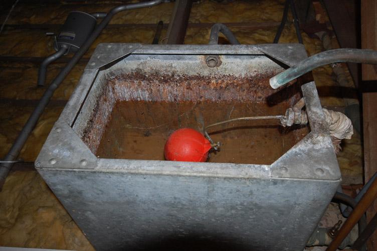 anyone else think i might need a new cold water tank? DIYnot Forums
